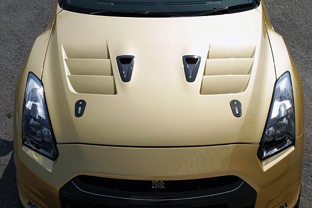 Top Secret Aero Bonnet for 2009-19 Nissan GT-R [R35]