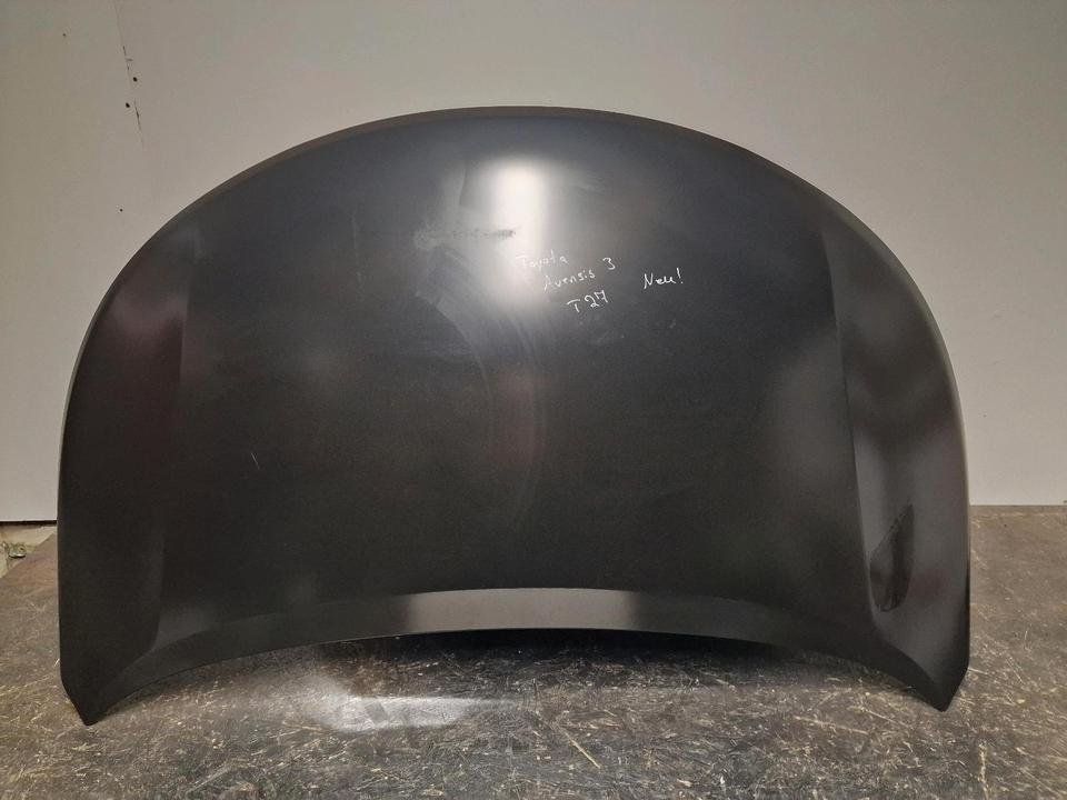 Toyota Avensis T27 Motorhaube