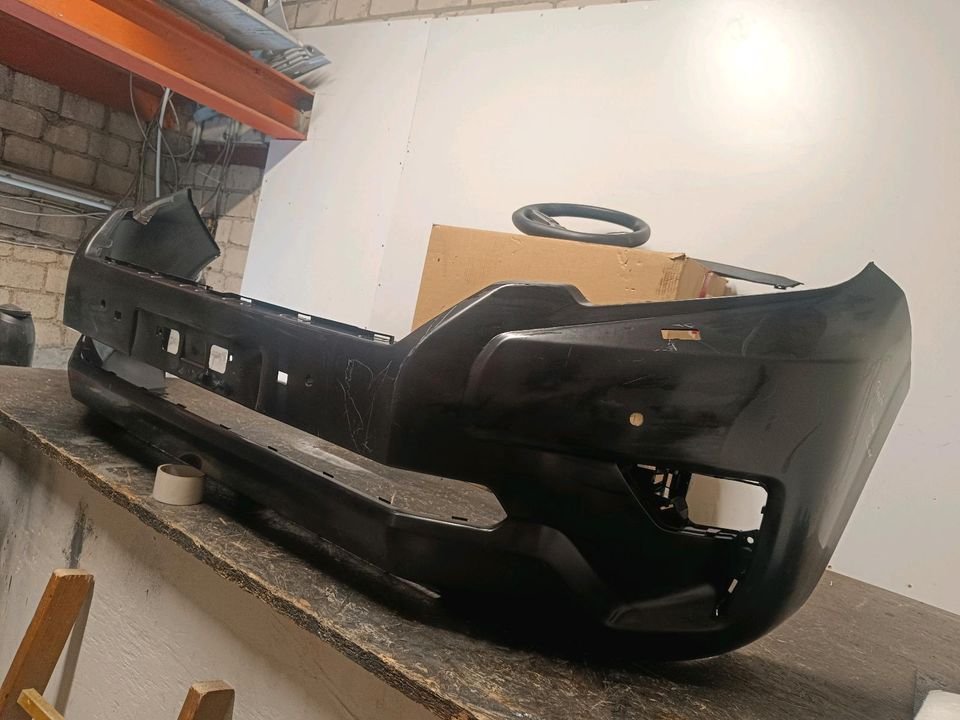 Toyota Land Cruiser Stoßstange Bumper 52119-60N4