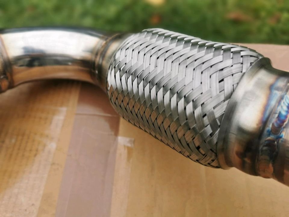 Toyota MR2 W30 200 Zellen Sportkat Zeller Sportauspuff Auspuff