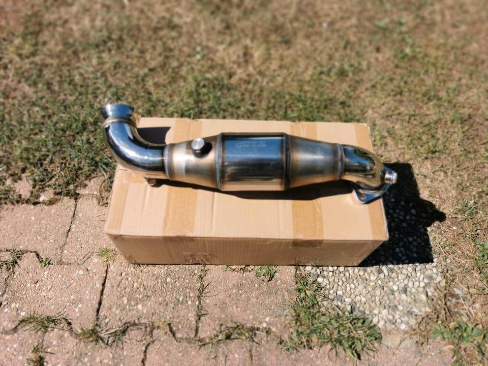 Toyota MR2 W30 200 Zellen Sportkat Zeller Sportauspuff Auspuff