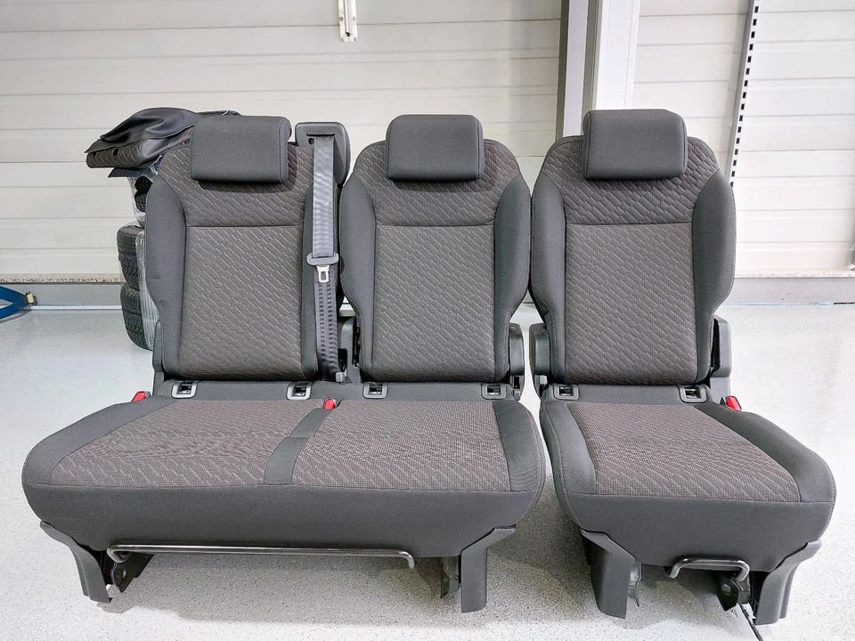 Toyota Pro Ace 3er Sitzbank 2+1