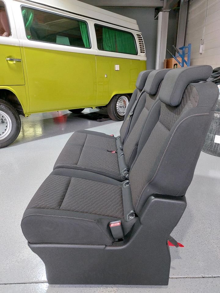 Toyota Pro Ace 3er Sitzbank 2+1