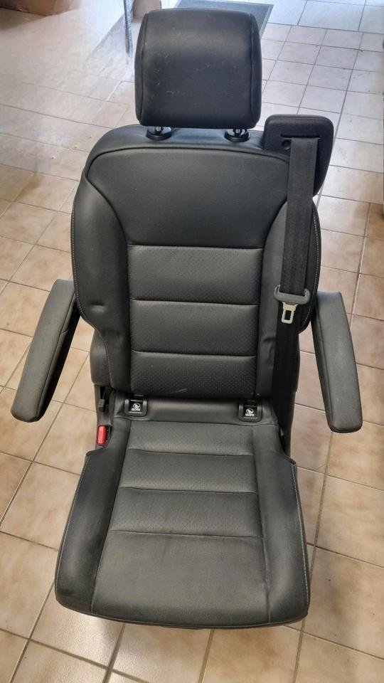 Toyota Proace Verso Einzelsitz hinten rechts Leder schwarz