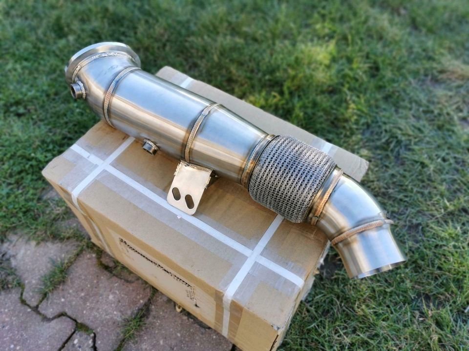 TOYOTA SUPRA A90 Sportkat NEU Downpipe 200 Zellen Zeller Auspuff