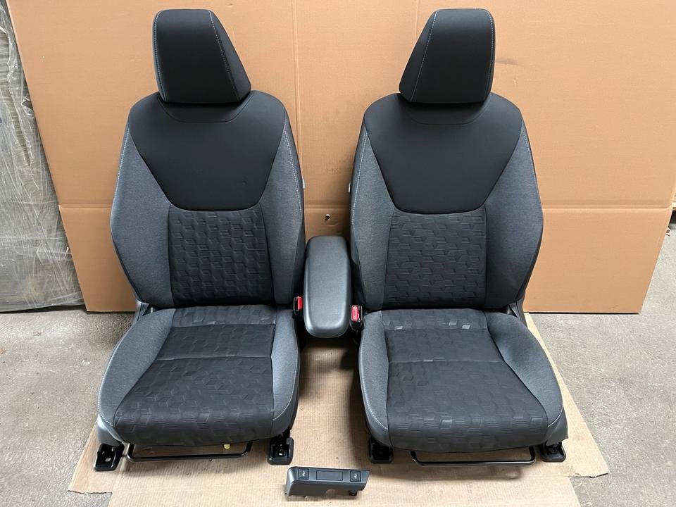 Toyota Yaris XP21 2020>2026 Sitze Innenausstattung Sitzheizung