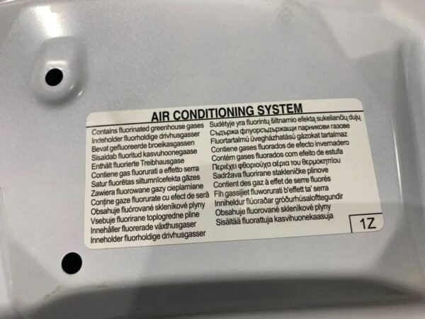 Toyota Yaris XP210 Motorhaube vorne ab 2023