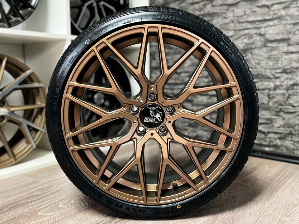 Ultra Wheels UA1E 18 Zoll 5×112 ET30 mit Reifen 245/45 R18 für BMW 4er Gran Coupé G26 5er G30 G31 / Audi A4 Allroad A6 Allroad A7 A8 Q3 RSQ3 / Cupra Ateca Formentor / VW Arteon…