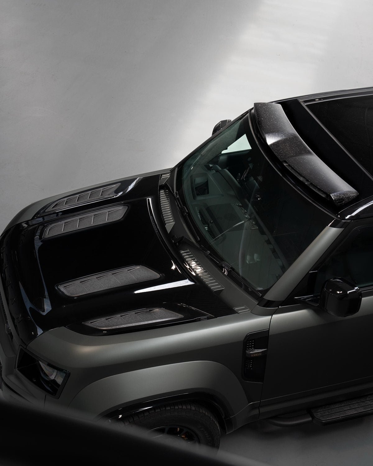 Urban Automotive OCTA Forged Carbon Vented Hood for L663 Land Rover Defender OCTA (pre-facelift) [440-0105]