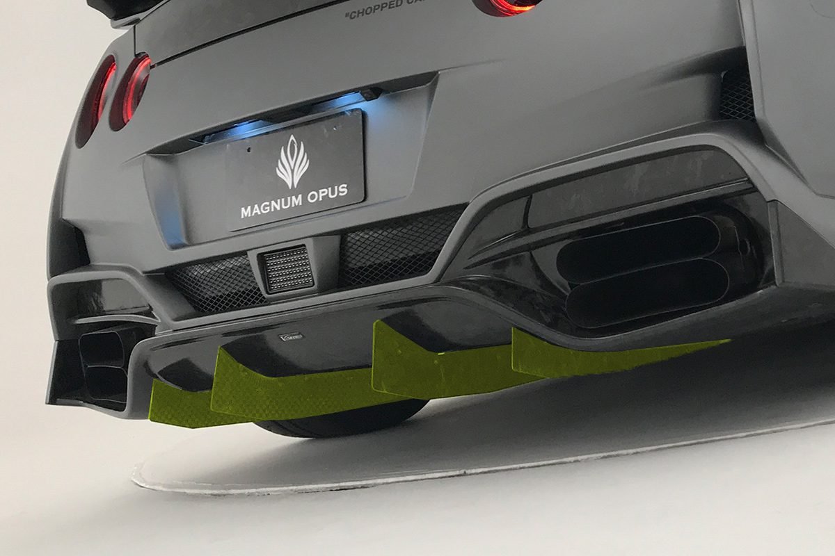 Varis Magnum Opus Vertical Fin Set (for Varis rear bumper ’19 ver.2) for EBA-R35 Nissan GT-R [VANI-248C]