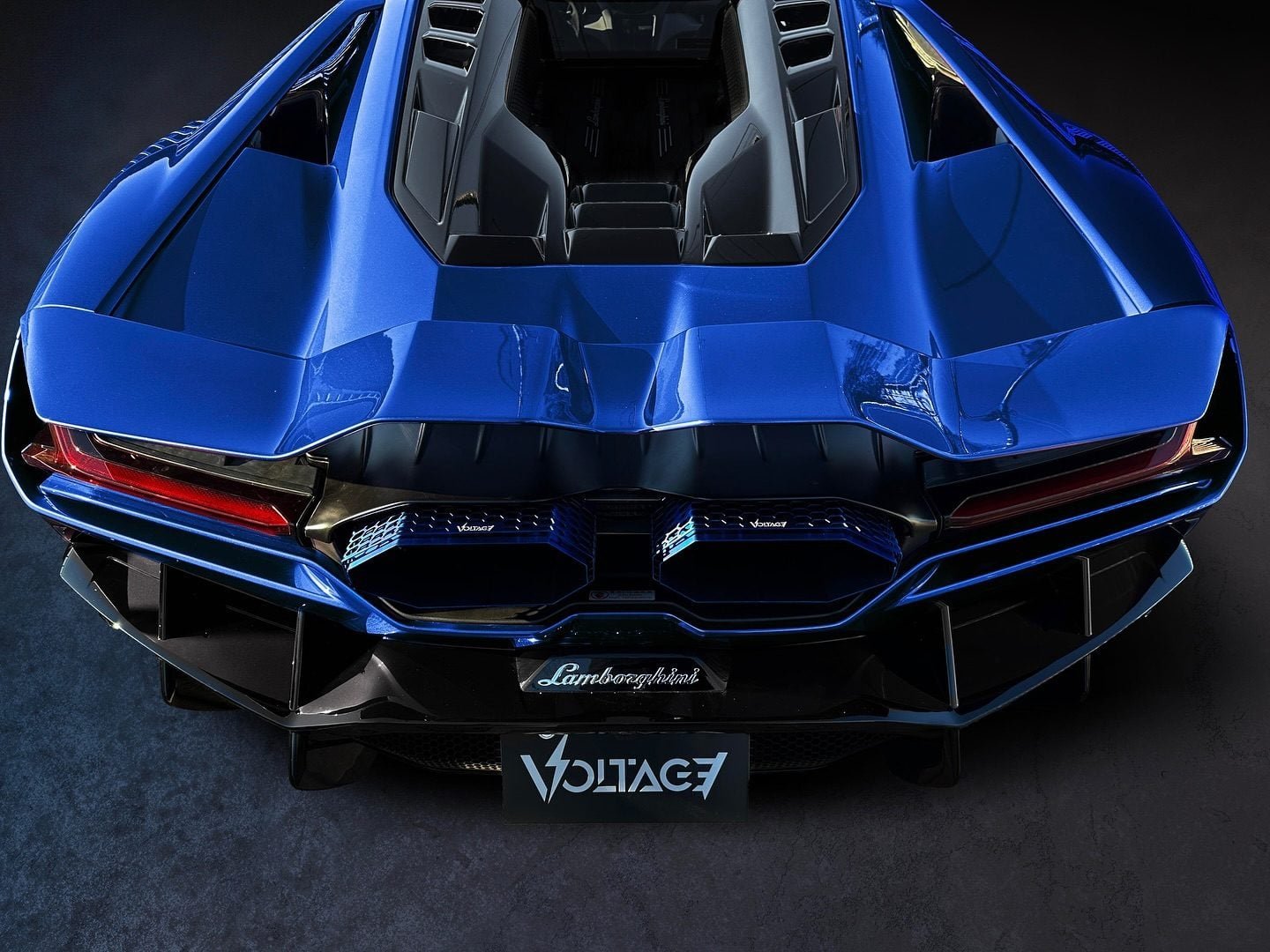 Voltage Race Exhaust System for Lamborghini Revuelto