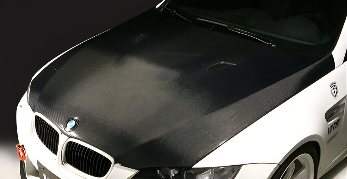 VRS Carbon Lightweight Bonnet for E92 BMW M3