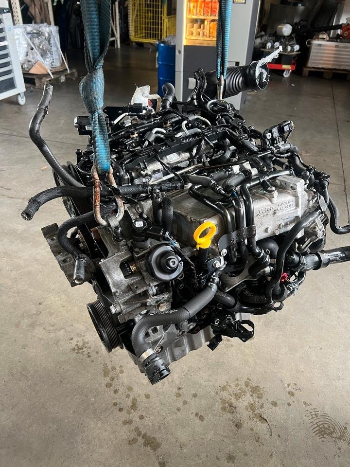 VW Audi Seat Skoda 1,6 TDI CLH Motor Triebwerk Engine