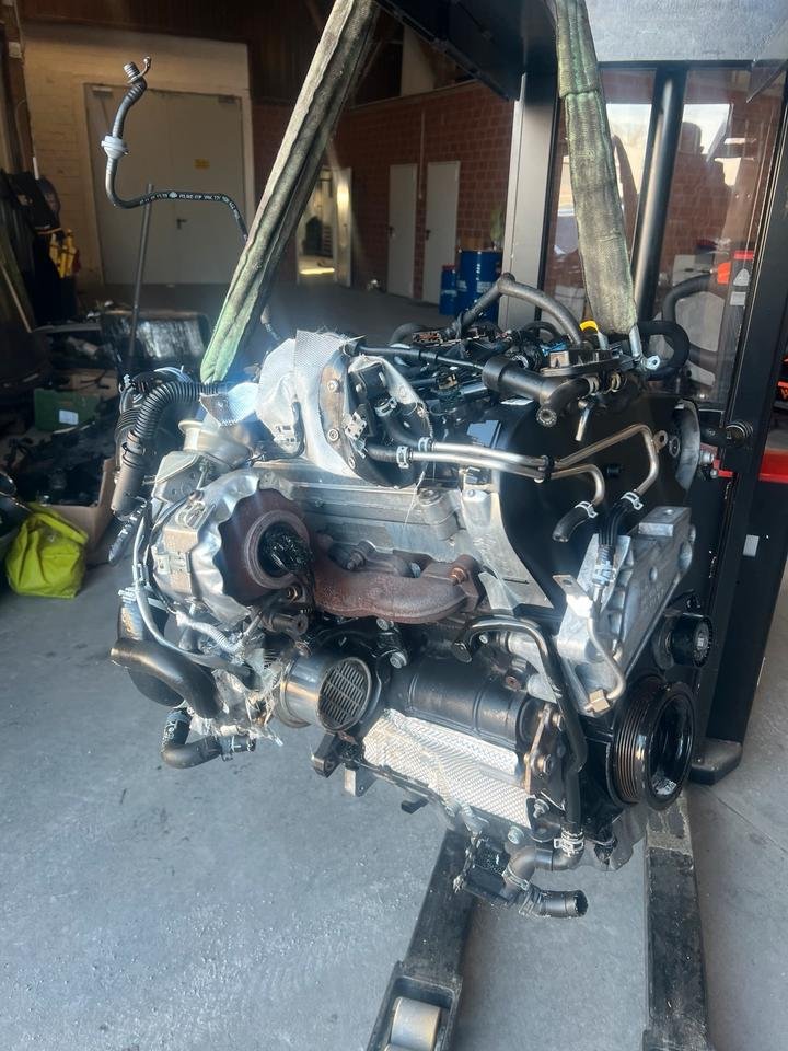 VW Audi Seat Skoda 2,0 TDI CRL Motor Triebwerk Engine