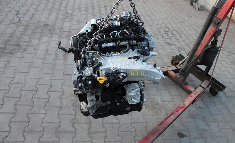 VW Audi Seat Skoda 2,0 TDI DTU Motor Triebwerk Engine